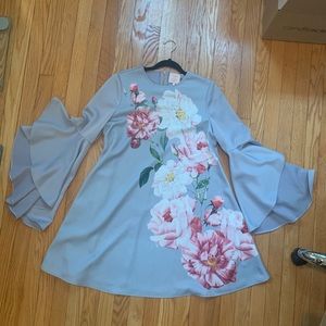 Floral light grey bell sleeve dress